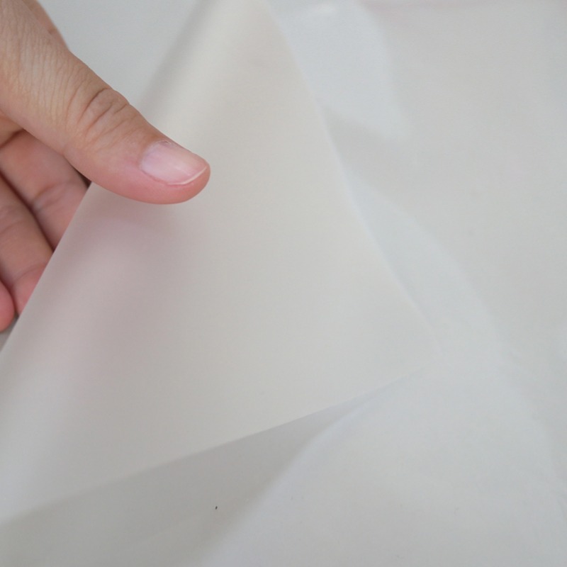 Customizable TPU film with 0.1–2.0mm thickness, offering high flexibility and fatigue resistance.